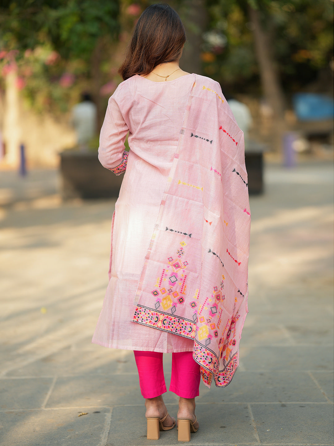 Color_Pink