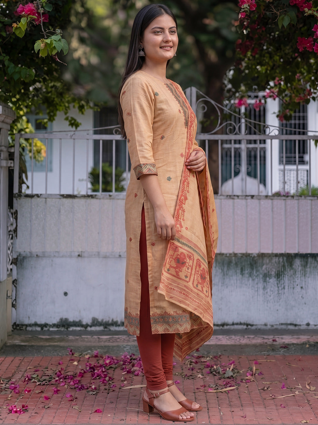 Peach Jamdani Cotton Straight Fit Festive Kurta And Dupatta