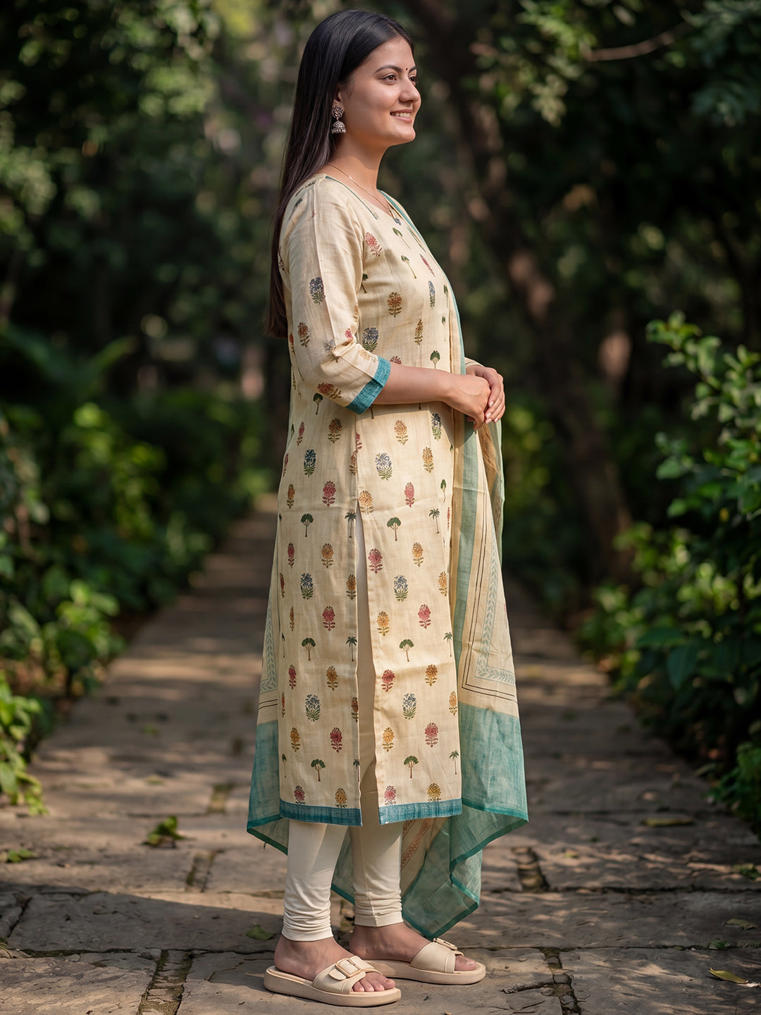 Cream Jamdani Cotton Festive Kurta And Dupatta
