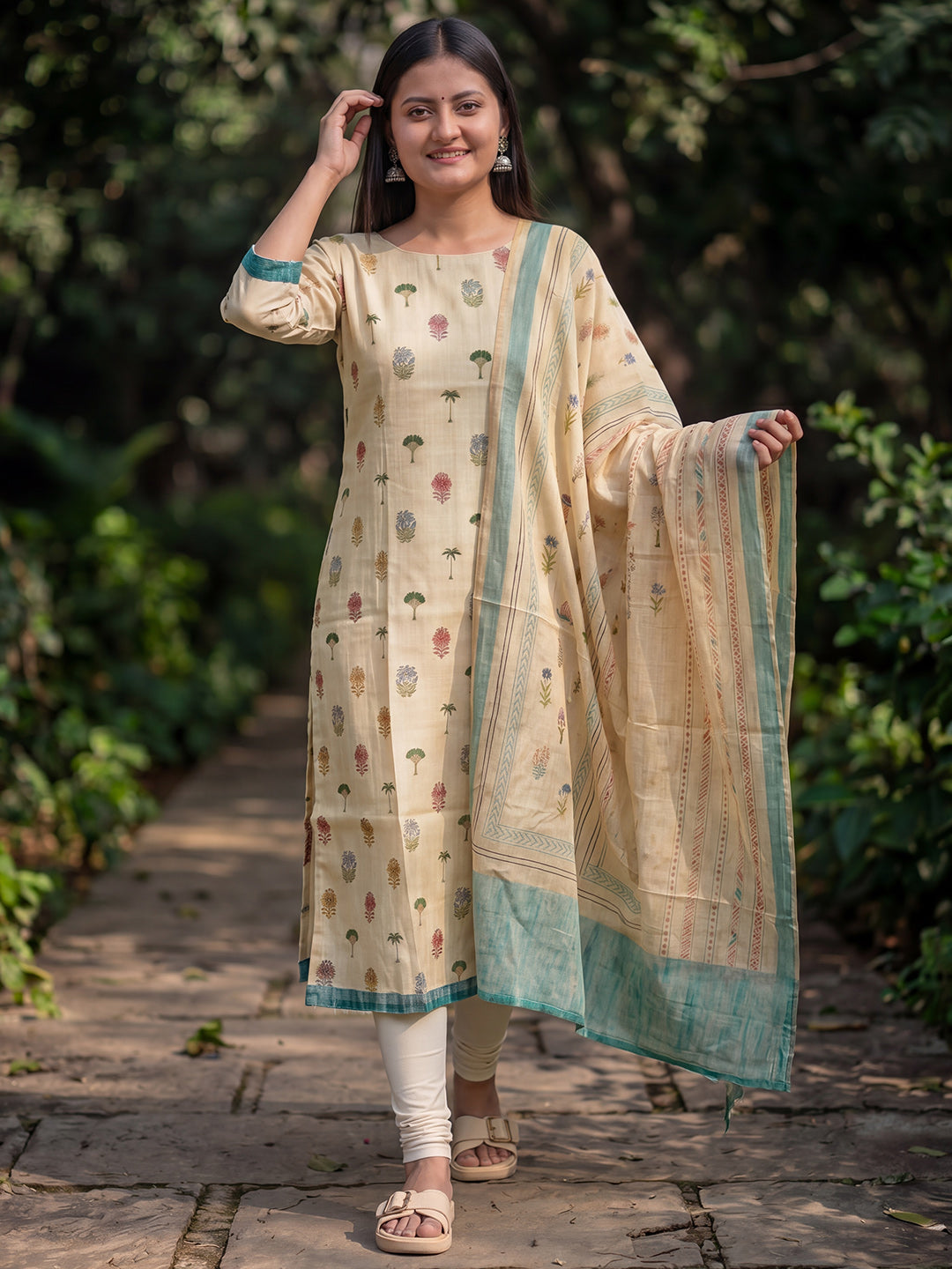 Cream Jamdani Cotton Festive Kurta And Dupatta