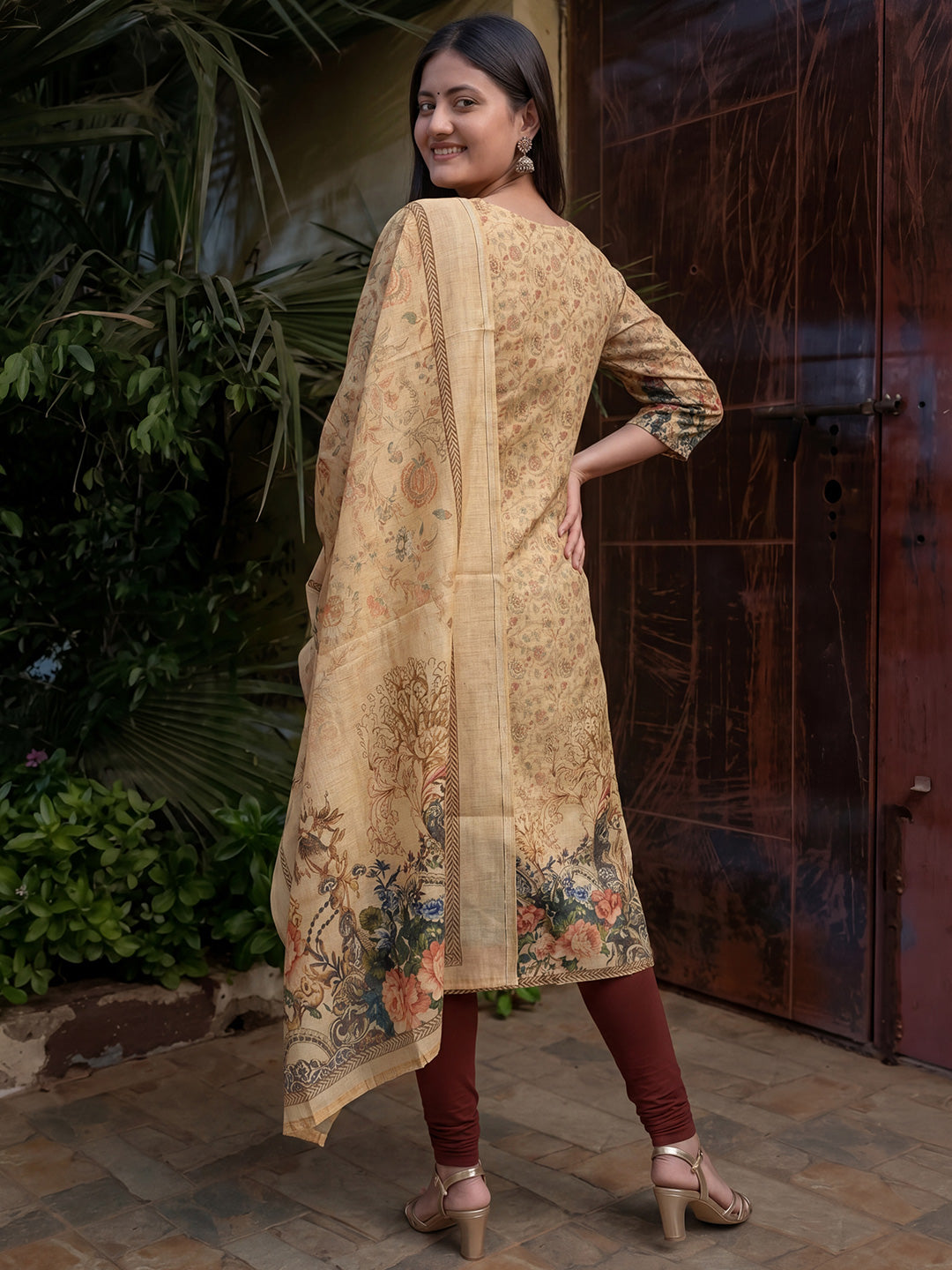 Beige Jamdani Cotton Straight Fit Festive Kurta And Dupatta