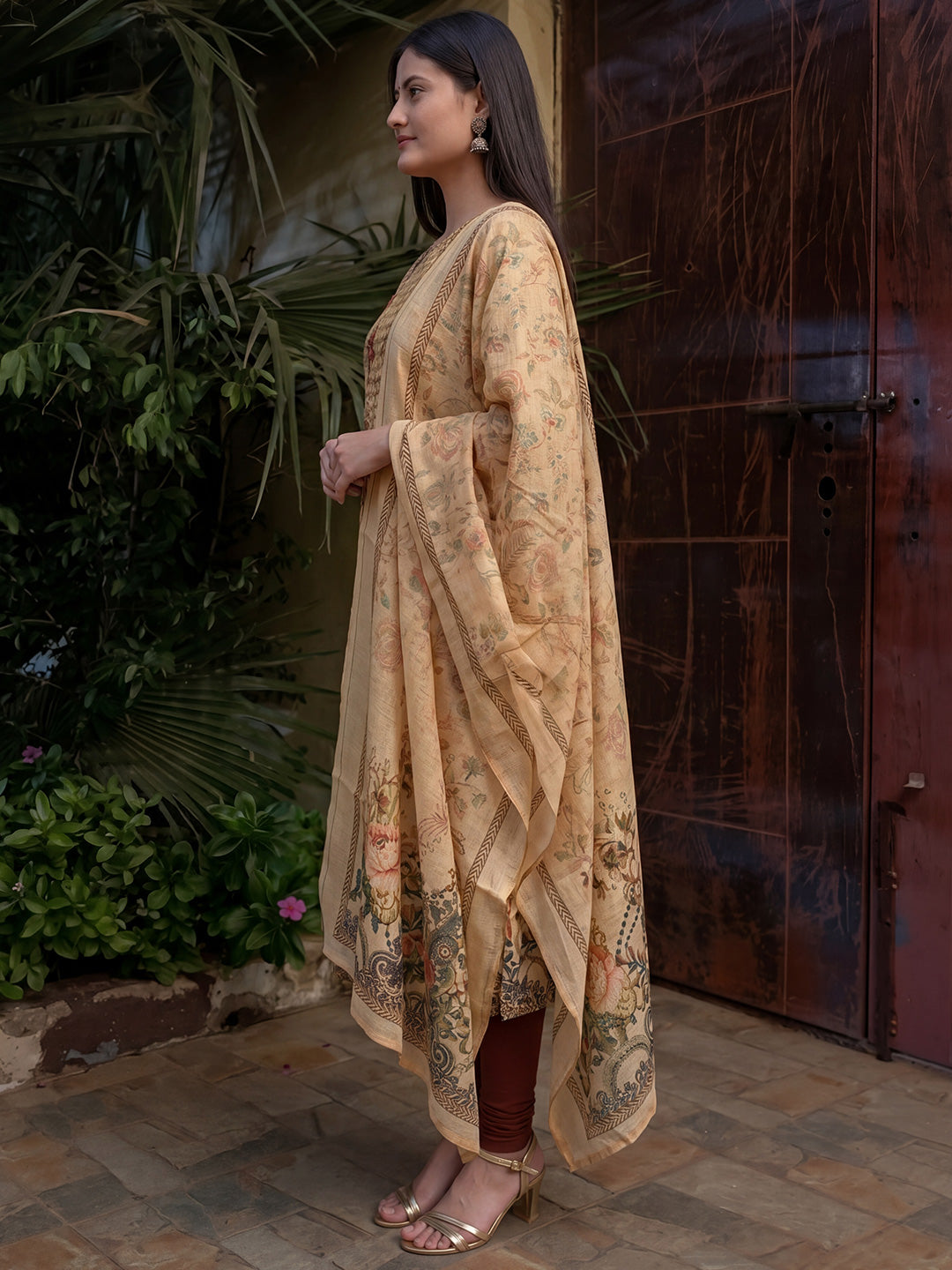 Beige Jamdani Cotton Straight Fit Festive Kurta And Dupatta