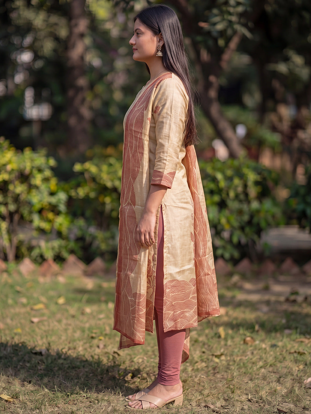Beige Jamdani Cotton Straight Fit Festive Kurta And Dupatta