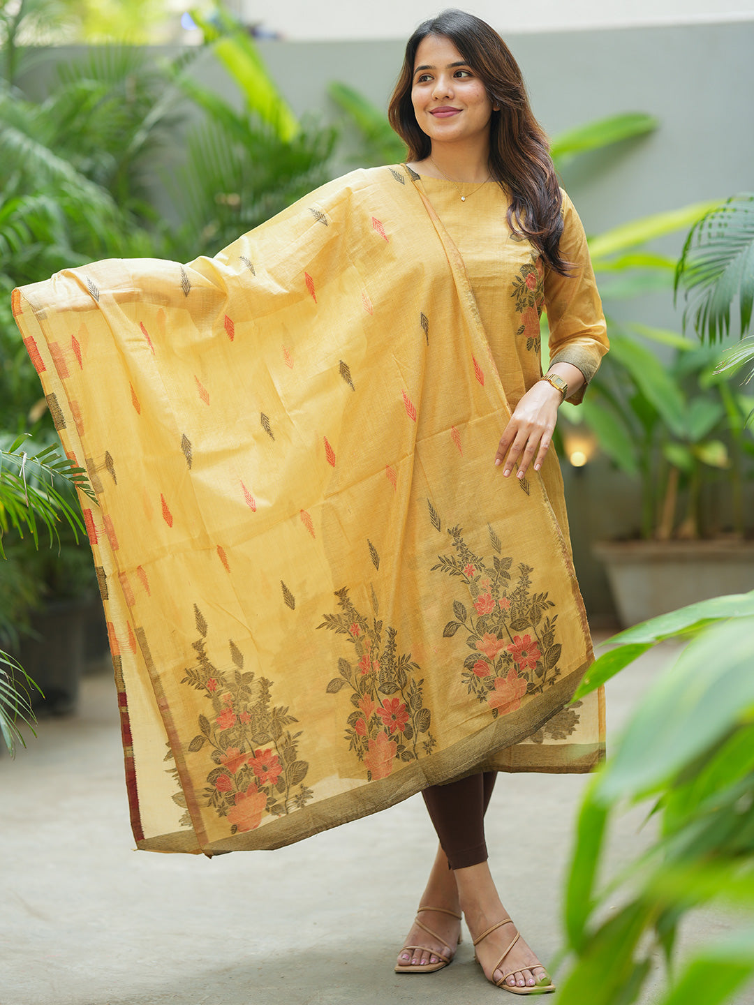 Color_ mustard yellow